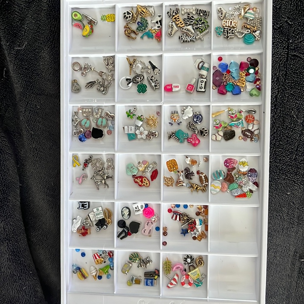 5/$15 Origami Owl CHARMS